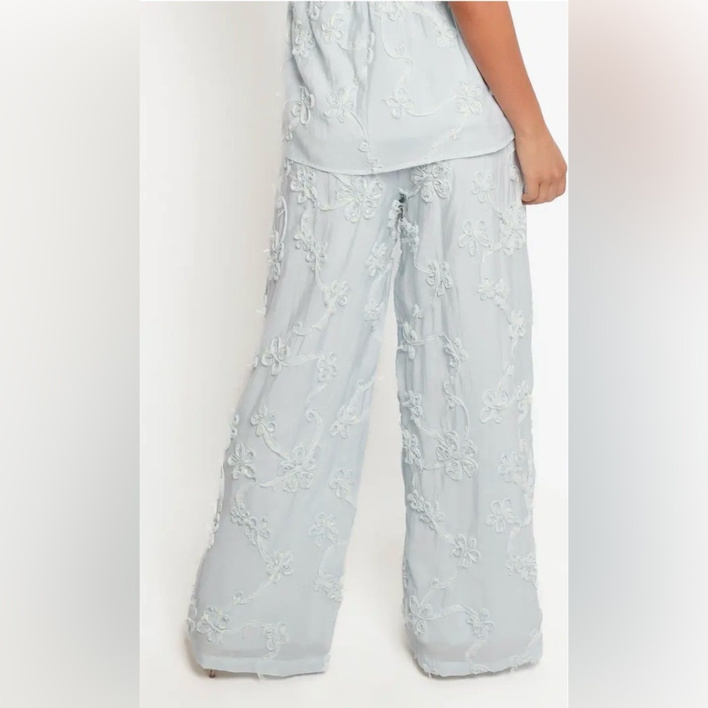 Women’s Petal & Pup Robin Soutache Wide Leg Pants In Light Blue Size Medium NWT - Picture 3 of 9